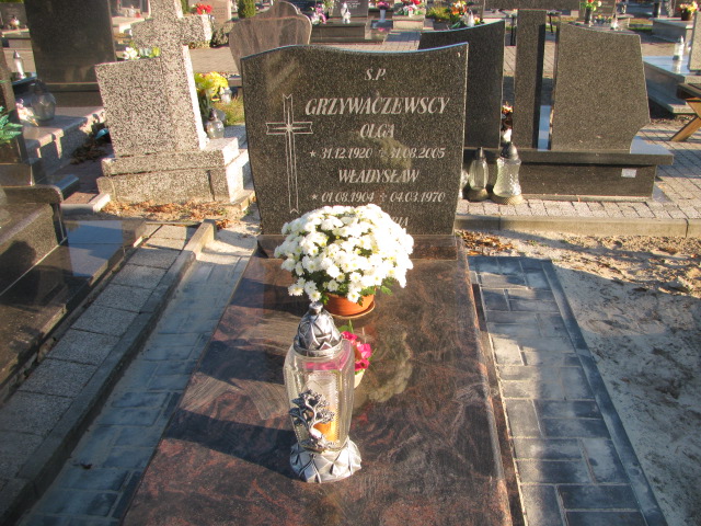 Grób Władysław Grzywaczewski