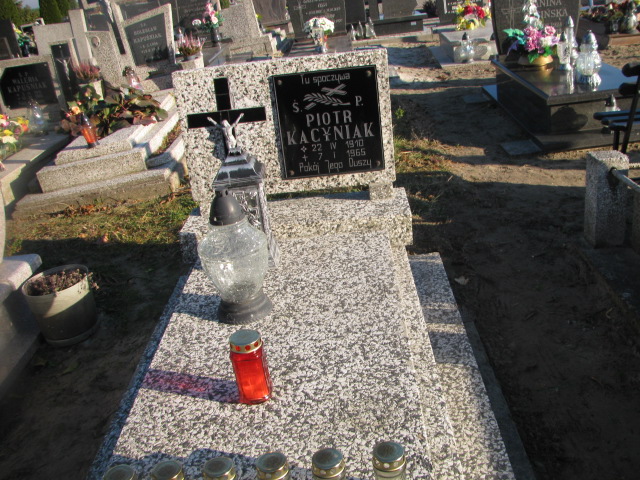 Grób Piotr Kacyniak