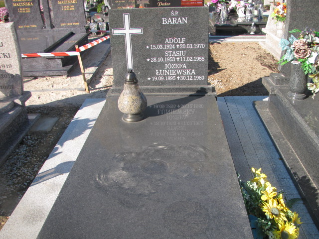 Grób Józefa Łuniewska
